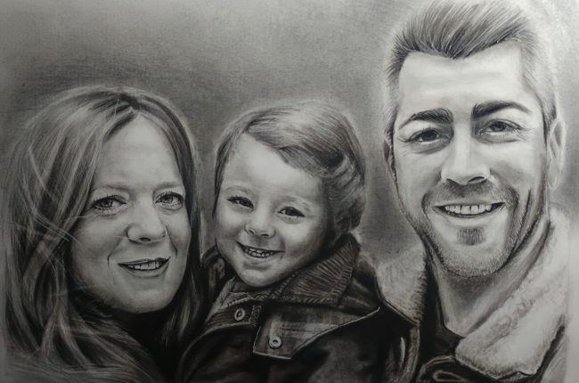 Retrato familiar a lápiz personalizado por encargo
